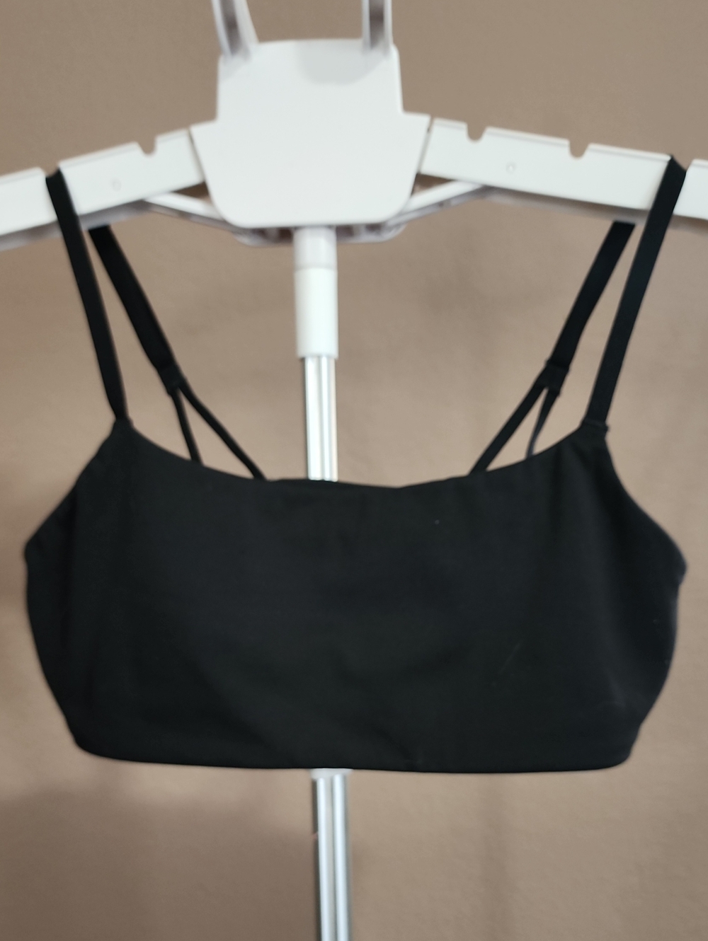 Black Strappy Lined Yoga Bra